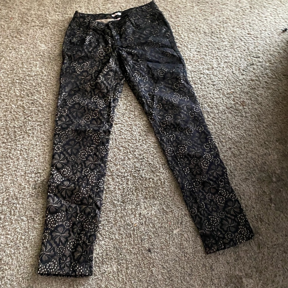 Black size 7 pants